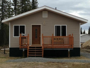 Alaska Eagle's Nest Cabin 1